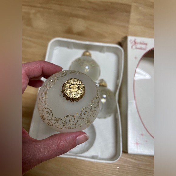 VTG Christmas By Krebs Frosted Clear Ball Ornaments Hand Painted Gold Filigree - Picture 5 of 9